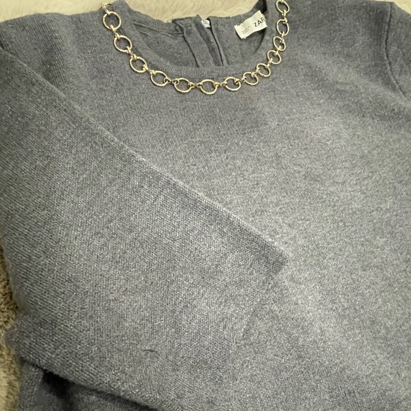 Zara Knit Sweater set of two.Top size is Medium & the knit skirt size is Large. - Picture 4 of 7